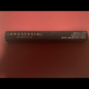 Anastasia Beverly Hills Makeup - Anastasia Beverly Hills brow wiz Anastasia Beverly Hills Makeup - Anastasia Beverly Hills brow wiz